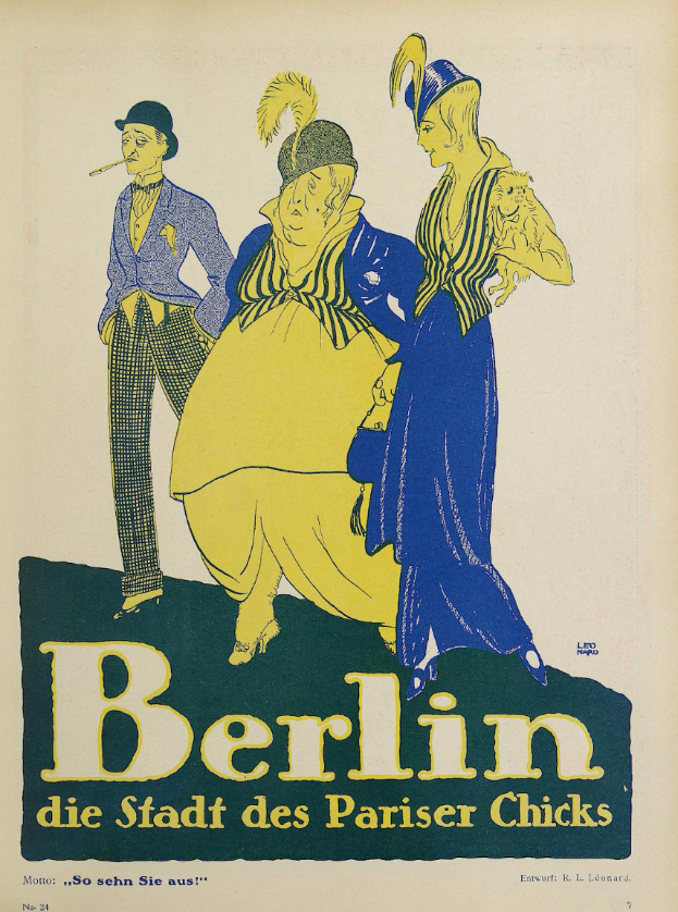 Ein Plakat, das ein Konzert in Berlin, Deutschland, ankündigt, auf dem eine Gruppe farblich gekleideter Menschen vor einem Gebäude steht, mit der Aufschrift 'Berlin - Die Stadt des Pariser Chicks' oben.