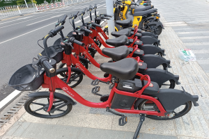 POL-K: 250404-6-K Verdächtiger Fahrraddieb in Rondorf festgenommen - E-Bikes, Rennräder und Mountainbikes beschlagnahmt