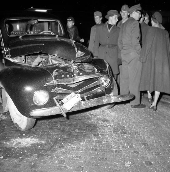 POL-HA: Verkehrsunfall ohne gültigen Führerschein und mutmaßlich deutlich zu schnelles Fahren