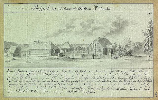 Ein altes Papier mit einer Zeichnung eines Bauernhofs, umgeben von Häusern, Bäumen und einem Himmel, mit dem Text "1897 Deutsche Landschaft mit Bauernhofgebäuden" darauf geschrieben