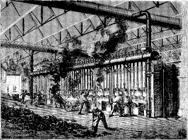 Schwarz-weiß-Illustration einer geschäftigen Stahlfabrik aus den 1910er Jahren mit Arbeitern, Maschinen und Industriegebäuden.