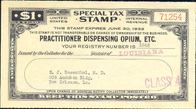 Schwarzer Hintergrund mit einem Steuerzeichen, das 'Practitioner Dispensing Opium, Inc.' lautet