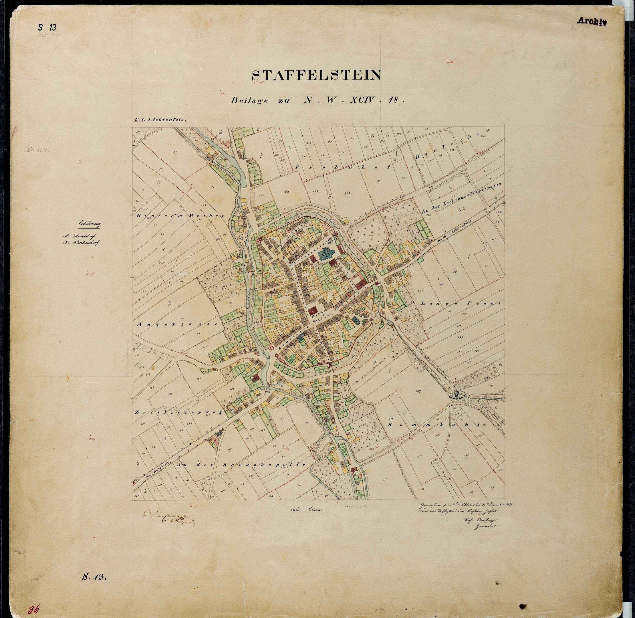 Alte Karte von Staffelstein, Deutschland, mit schwarzem Hintergrund, zeigt Straßen, Gebäude und Sehenswürdigkeiten.