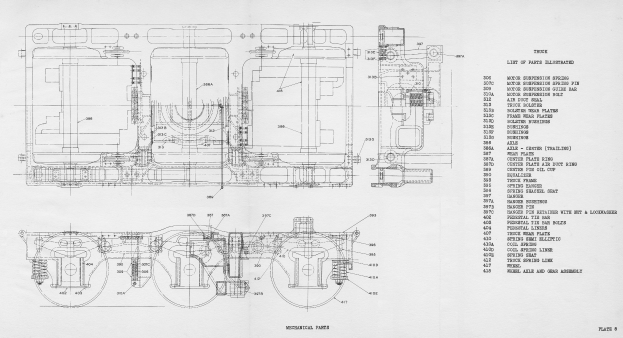Detaillierte Strichzeichnung eines Automotors auf Papier mit begleitendem erklärendem Text, der Komponenten wie Kolben und Ventile zeigt.