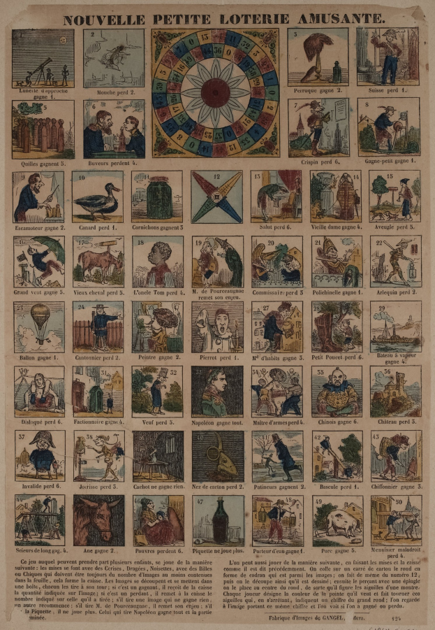 Ein altes Buch mit mehreren Illustrationen, darunter ein kreisförmiges Glücksrad umgeben von Text.